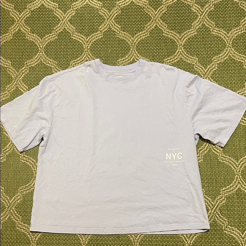Old Navy Light Gray Short Sleeve Tee